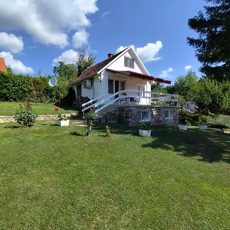 Prázdninový dům Retrospektiv *